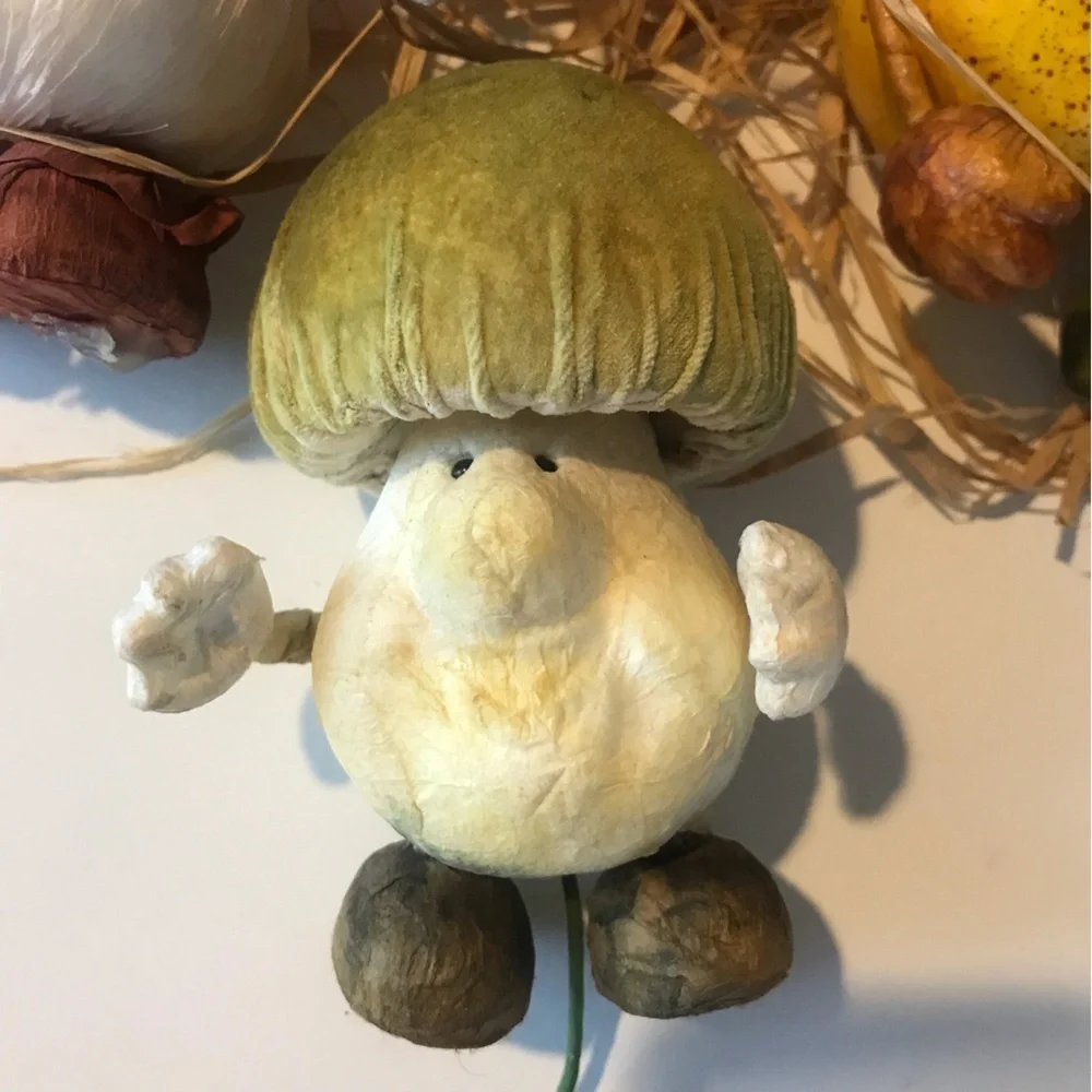 Anthropomorphic Vegetables Fruit Floral Raffia Decor